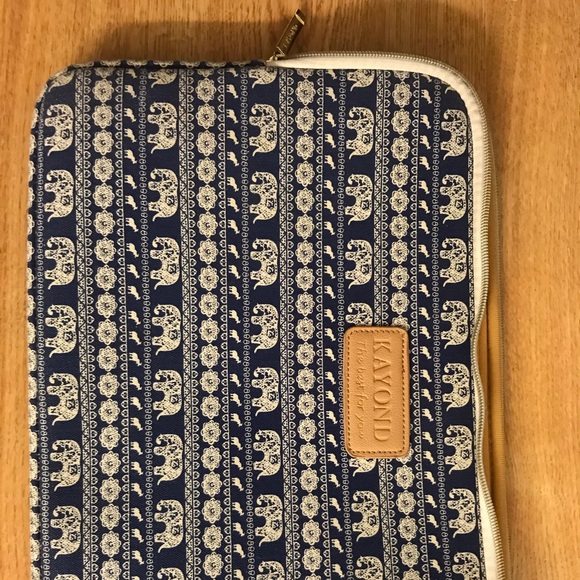 LAPTOP CASE - boho elephant print - Picture 3 of 6